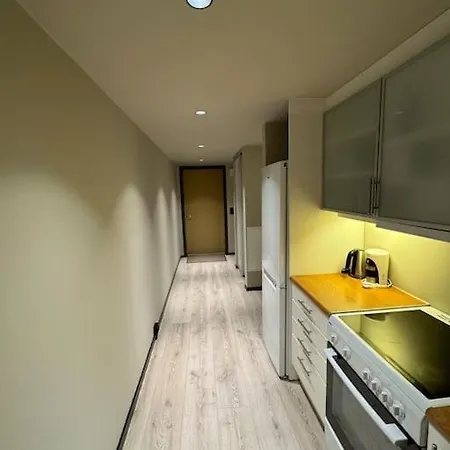 Διαμέρισμα I *