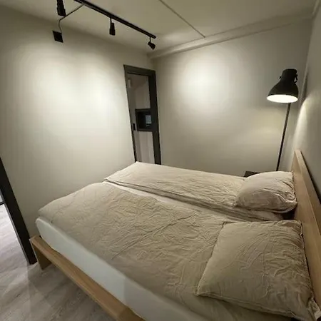 I Appartement *